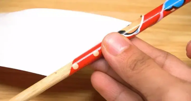Homemade paper straws step 4